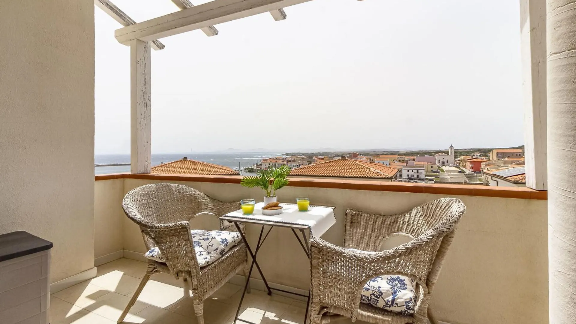 Villa Villetta Marina Vista Mare Con Piscina Privata Stintino Italia